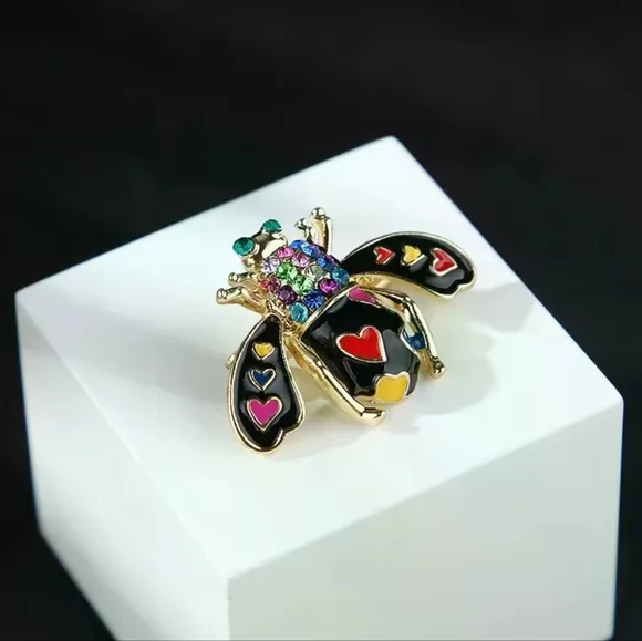 Multicolor Heart Bug Brooch - Picture 6 of 6